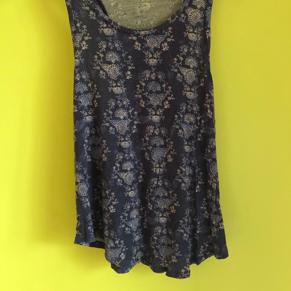 Mudd Purple Patterned Tank - Picture 2 of 3